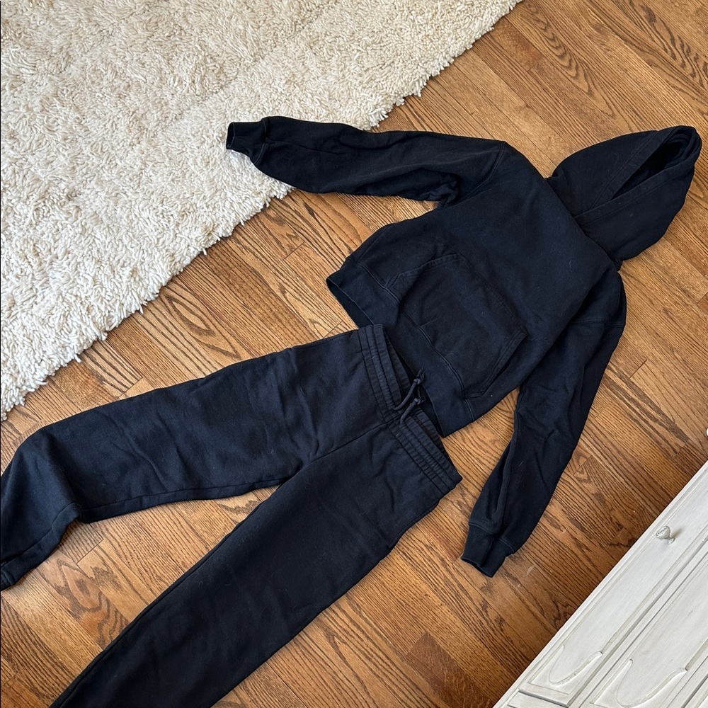 TNA Cozy Fleece Black Sweatsuit
